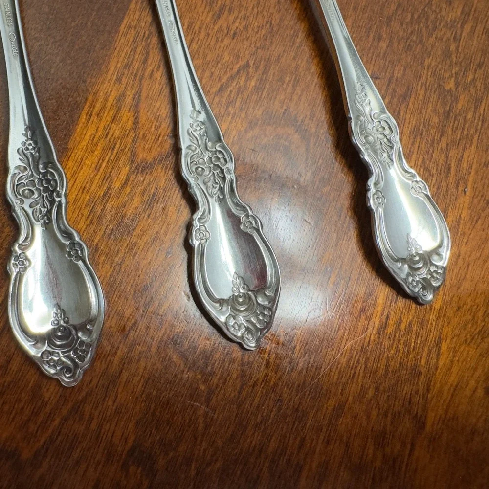 Oneida LOUISIANA Stainless Steel Flatware Lot of 3 Dinner Forks